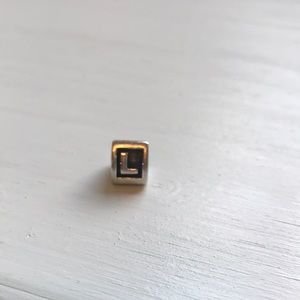 Pandora L charm